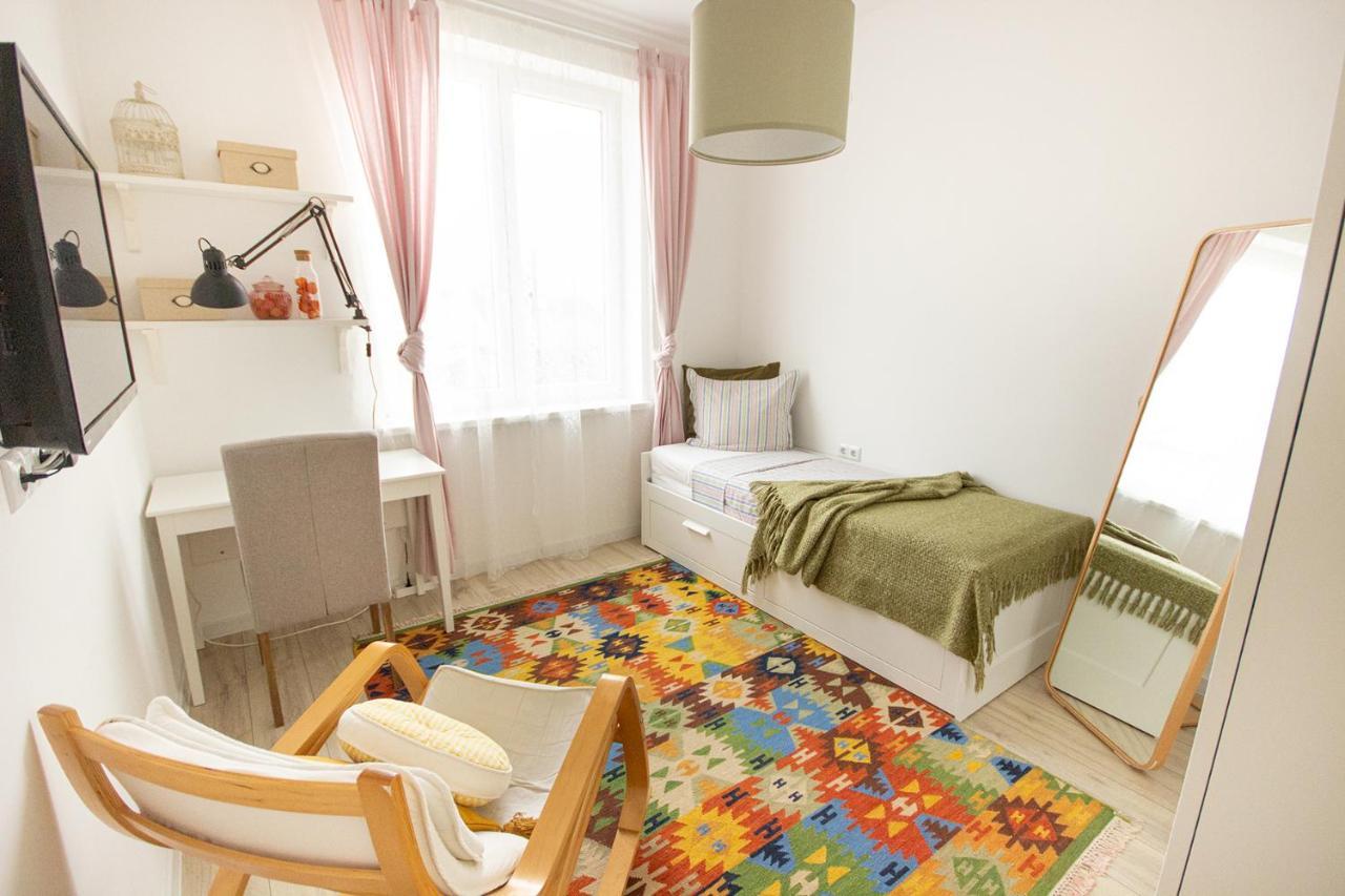 וארנה Cozzie By Rv Apartments מראה חיצוני תמונה