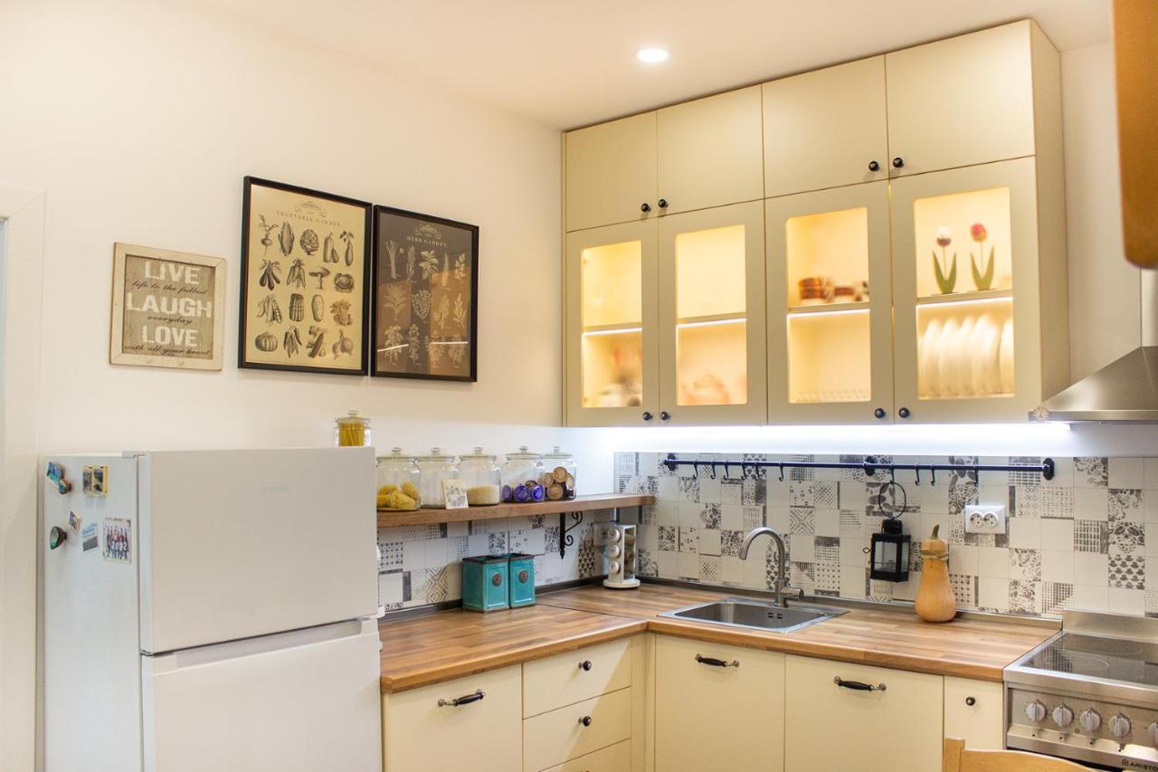 וארנה Cozzie By Rv Apartments מראה חיצוני תמונה